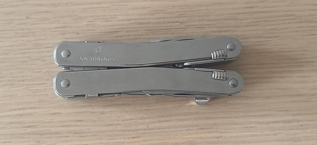 Tutti gli attrezzi: SWISS TOOL SPIRIT X – Usato da Pregassona venduto da chr_n6qw 1
