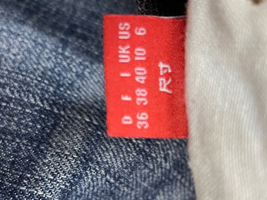 Esprit Jeans: Jeans – Usato da Hüniken venduto da fio_qb8b 4