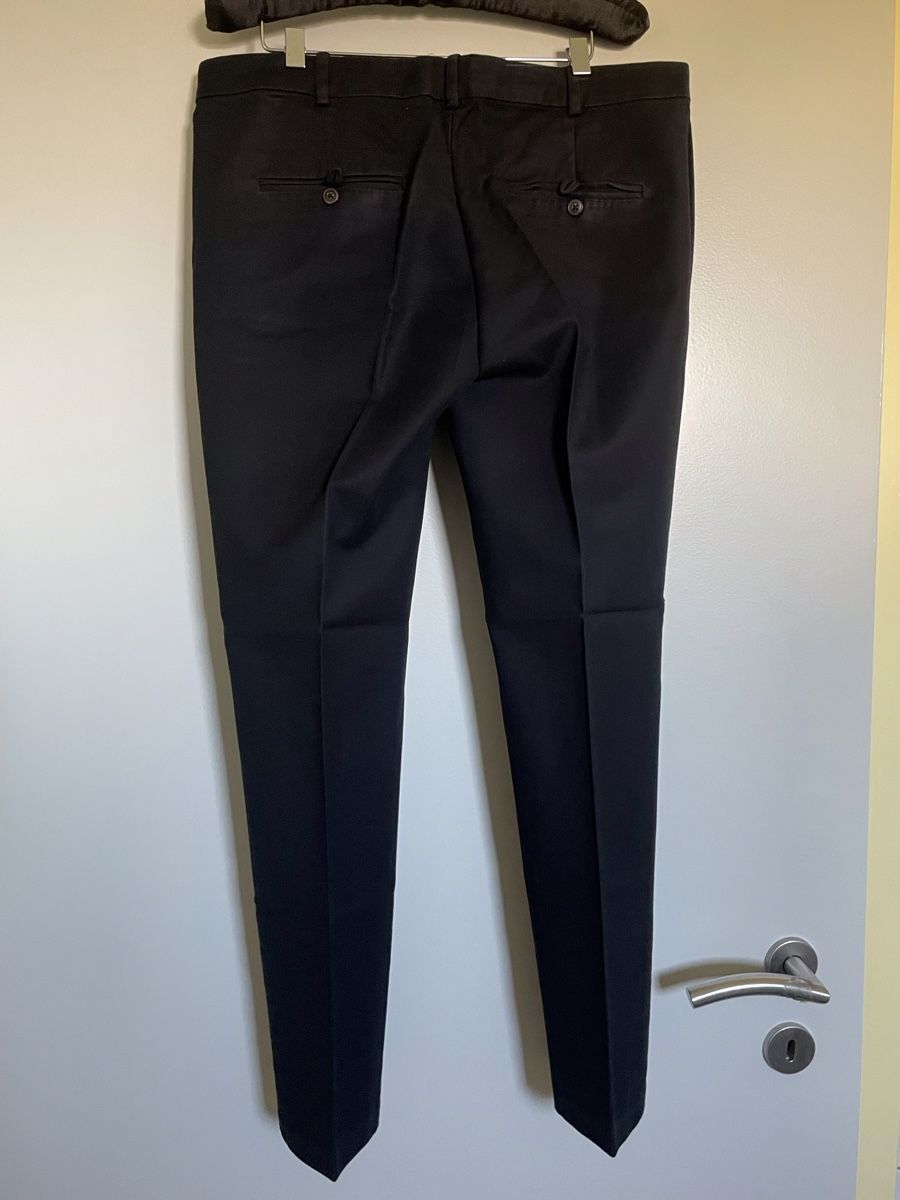 Zara Pantaloni: Pantalon noir Zara Basic Collection, Taille 38, comme neuf – Nuovo (secondo la descrizione) da Vuadens venduto da Nina11 1