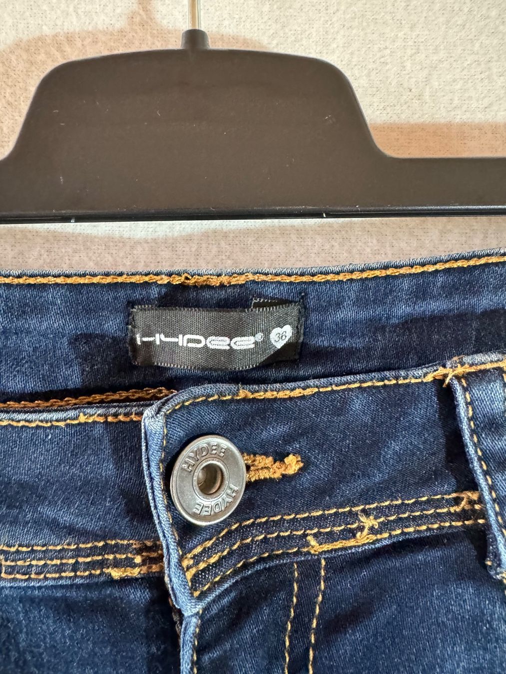 Jeans: Jeans von Hydee Gr. 36 – Usato da Grosswangen venduto da second_hand_dress 1