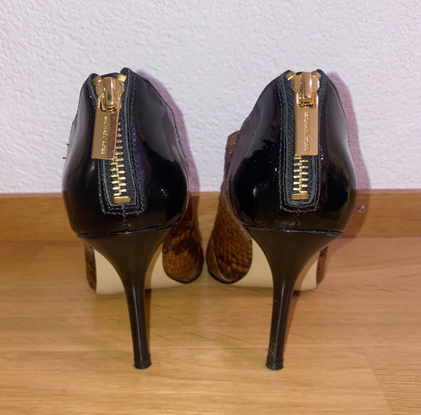 Michael Kors Scarpe da donna: Michael Kors High Heels Gr. 37.5 – Usato da Herisau venduto da Seyashop1 2