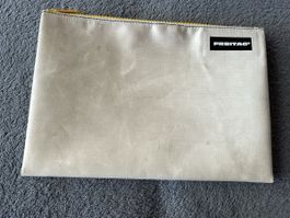 Freitag Pouch neu