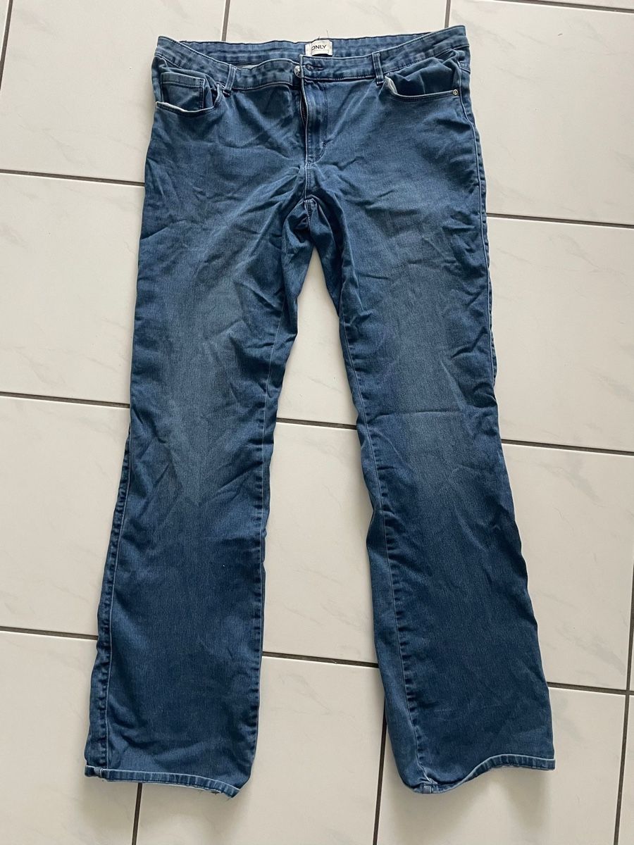 Only Jeans: Jeans blau – Usato da Aarau venduto da Moonie.00