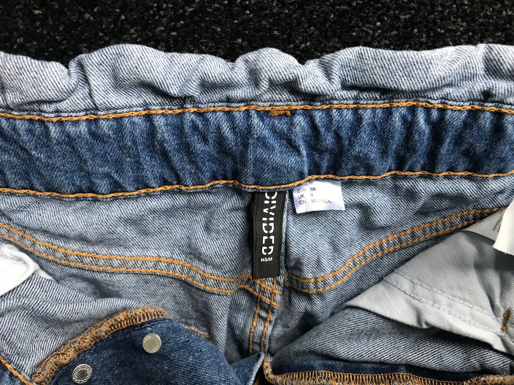Jeans: Jeans Shorts Gr 36 – Usato da St. Margrethen SG venduto da kellenbh 2