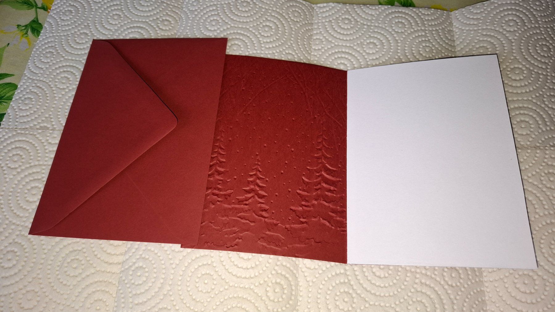 Cartoline: Weihnachtskarte rot mit Prägung und Kuvert – Nuovo (secondo la descrizione) da Plagne venduto da Reticulum01 2