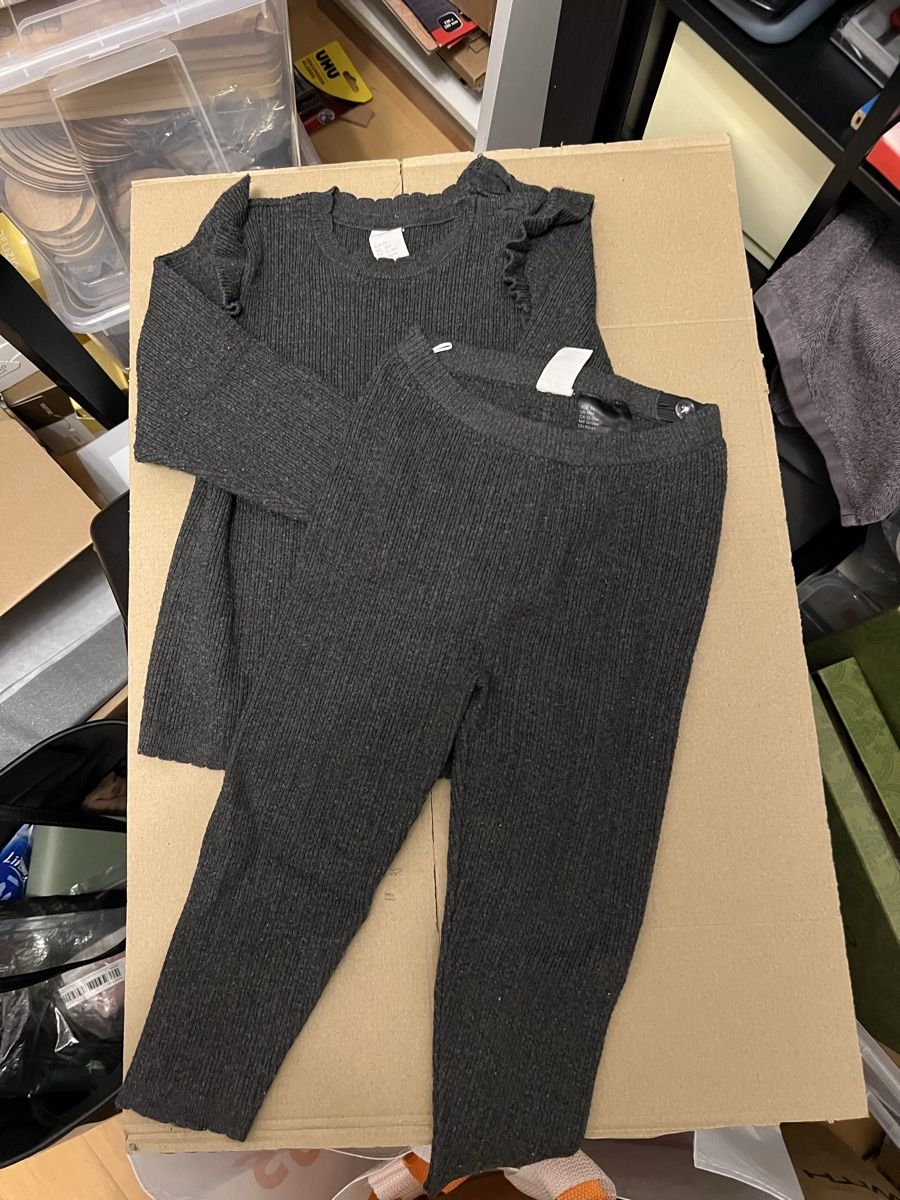 Lotti & Set di vestiti: H&M Set, Rippstrick, Gr. 86, Top Zustand, Mädchen, Winter – Nuovo (secondo la descrizione) da Toffen venduto da Vanessa_Germann