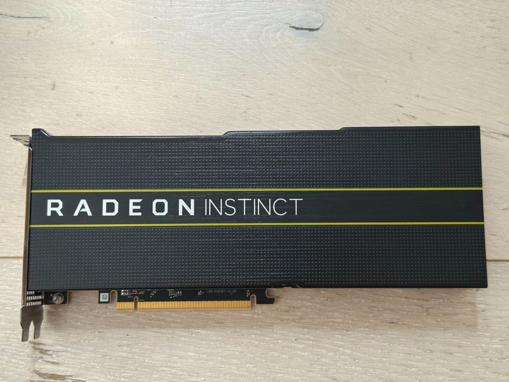 AMD Radeon Instinct MI50 32GB S/N: 692120000655 (Gebraucht) (Gebraucht ...