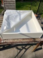 Schublade von IKEA rollbar