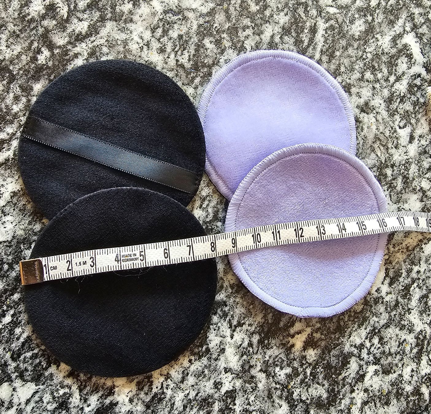 Cura del viso: 4 Stück Make-up-Entferner Pads waschbar NEU – Nuovo e nell'imballaggio originale da Füllinsdorf venduto da Sunnebliemli7 1