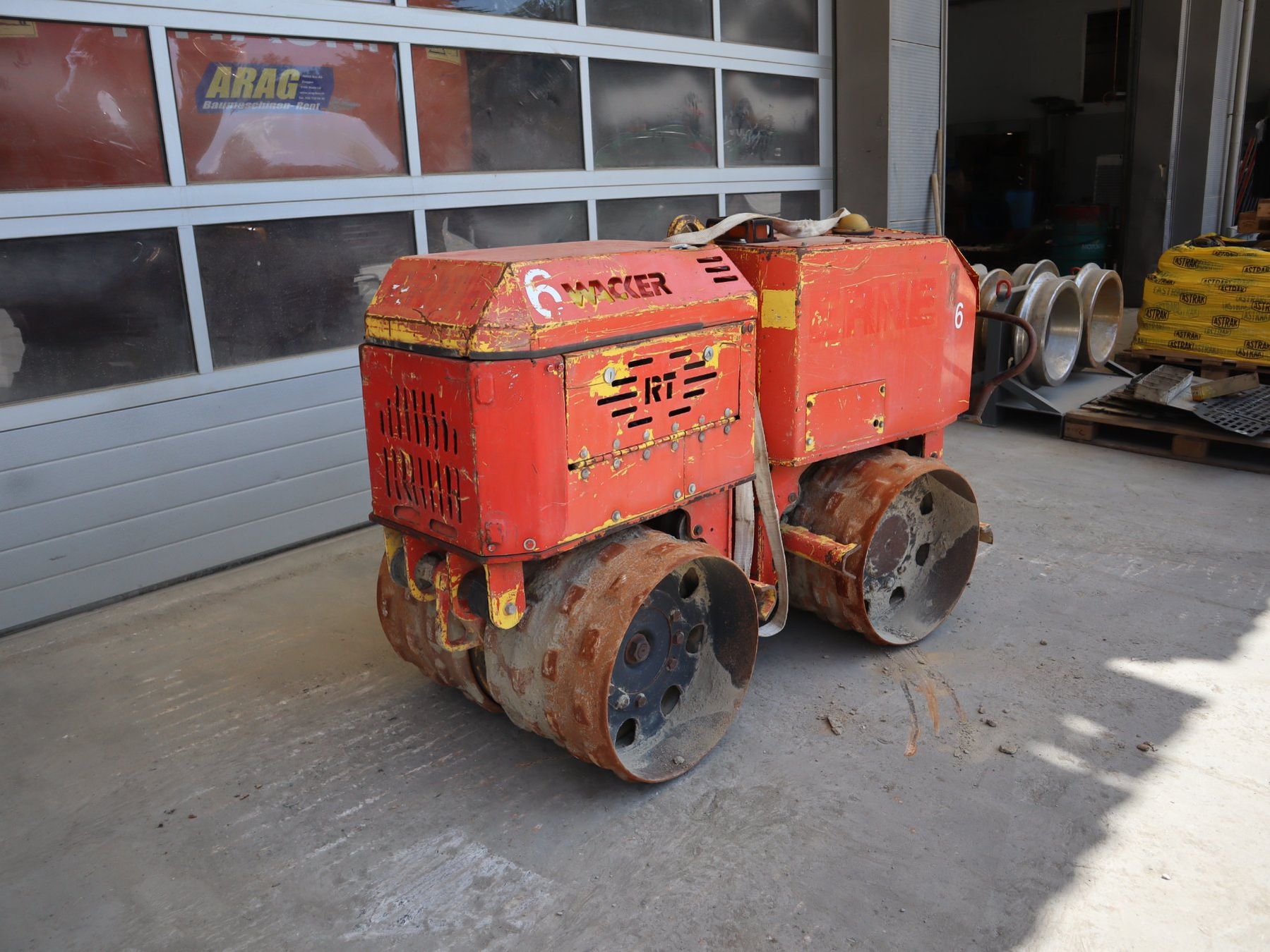 Wacker Neuson Tutte le macchine: Wacker RT820 Grabenwalze – Usato da Hasle LU venduto da Arag08 3