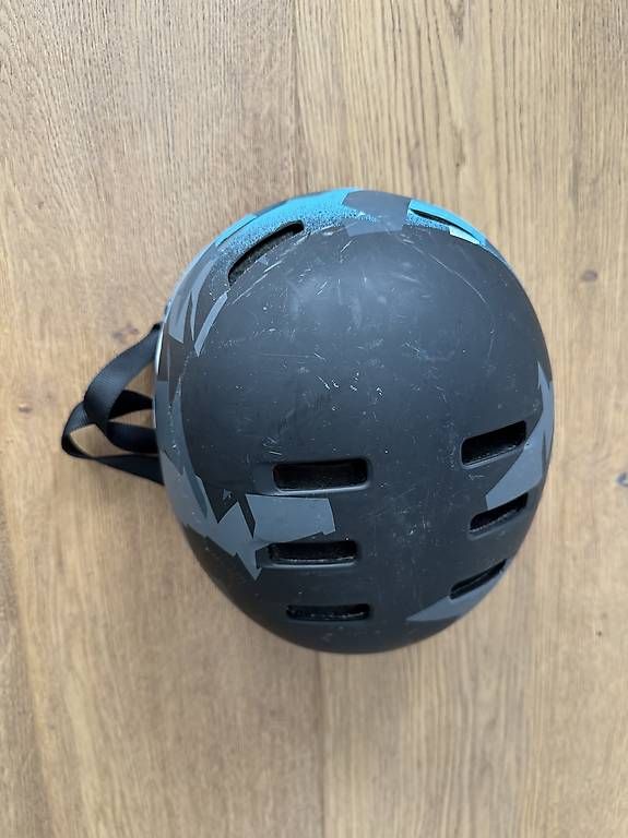 Caschi: Casque Bell – Usato da Ursy venduto da LiloNorma 4