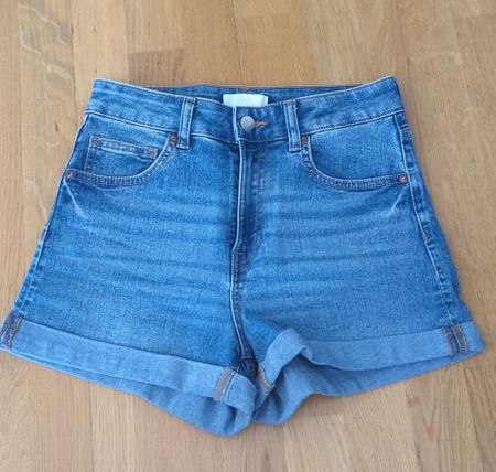 H&M Jeans-Shorts Damen Grösse 38 blau NEU hoher Bund
