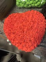 Herzförmige Rosenbox, rot, neu, Valentinstag Geschenk!