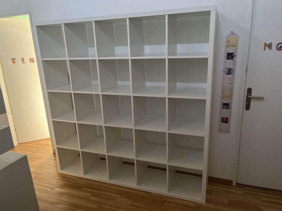 Scaffali: Kallax 5x5 weiss Ikea Regal – Usato da Greifensee venduto da Tomxxxx