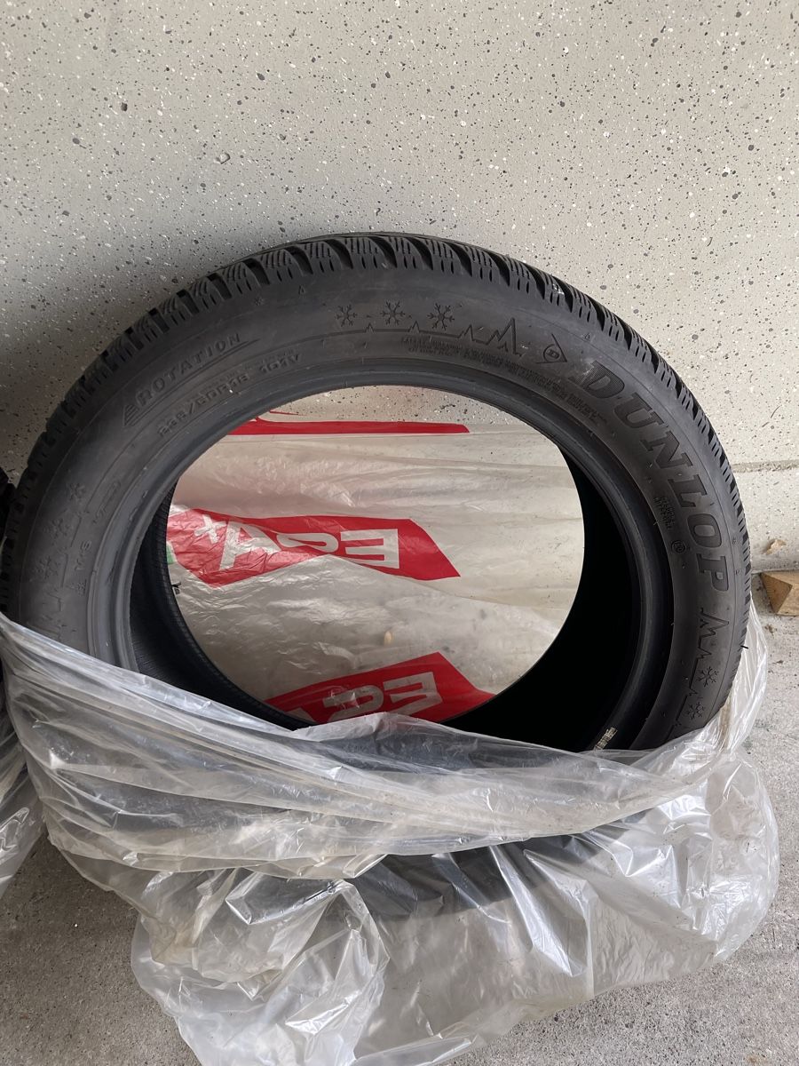 Alle Autoersatzteile: Winterpneus/Winterreifen 235 / 50R18 101V Dunlop – Gebraucht aus Zweisimmen von G-Star06 2