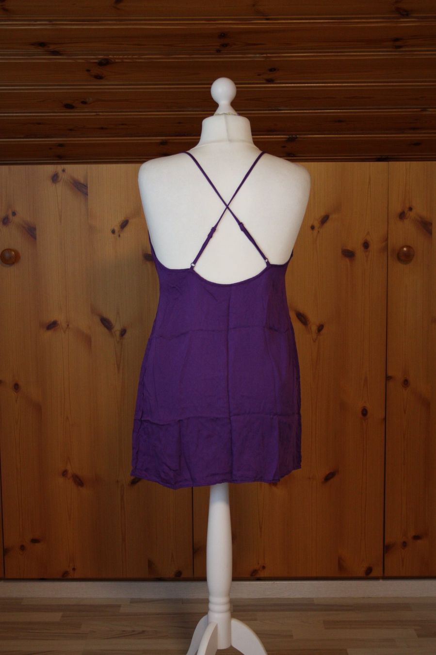 Vestiti: Sommer - Mini - Kleid violett Gr. L – Usato da Flüelen venduto da Diversicum-Textil 3