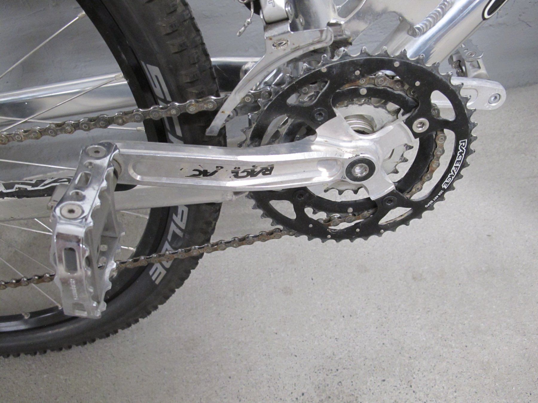 Kona Vélos: Kona Dawg Primo – D'occasion à Chur par dynastar13 4