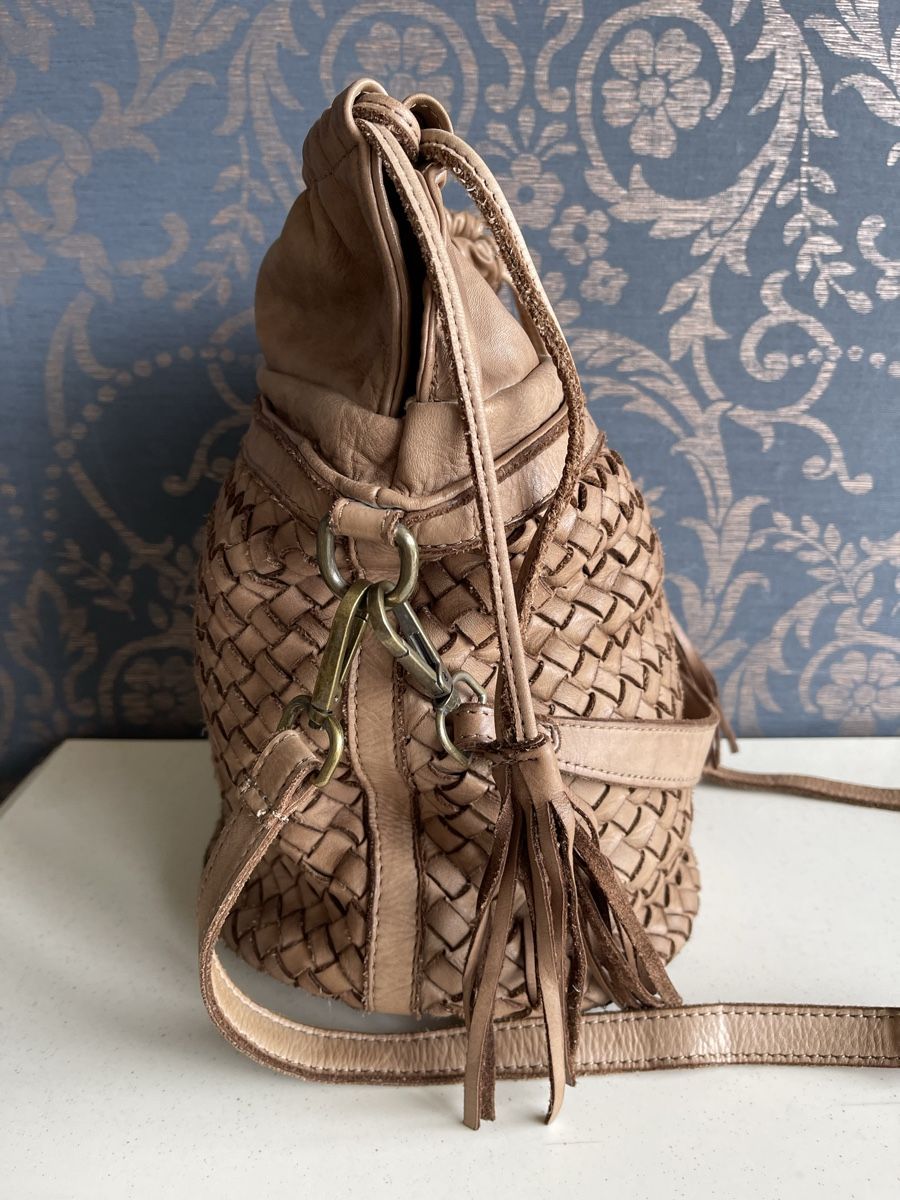 Borse da donna: Italienische Leder Beuteltasche – Usato da Stallikon venduto da BaumArt 1