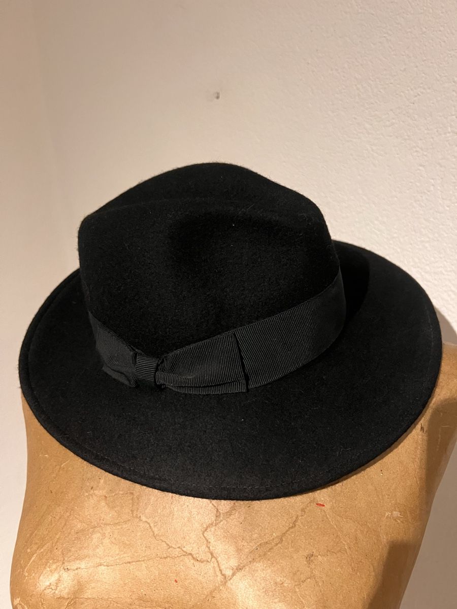 Copricapi, berretti & cappellini: Chapeau 100% laine, taille 55 – Usato da St-Pierre-Clages venduto da ste_xk6p