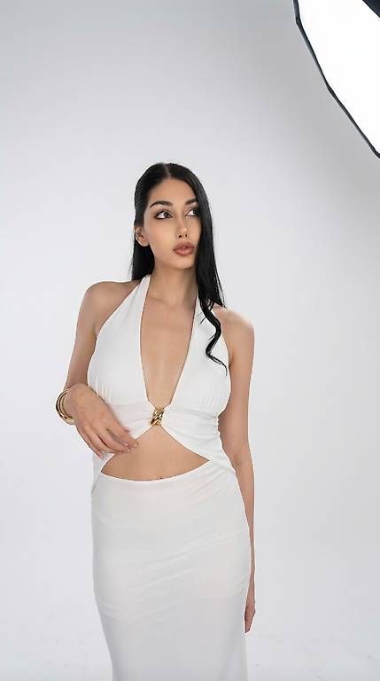 Robes: Robe Monaco Neuve – D'occasion à Lucens par TCG_sellnbuy 1