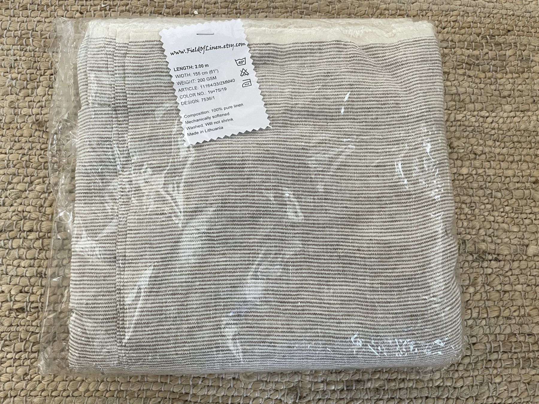 Stoffe: 100% Leinen Stoff weiss beige gestreift – Neu und originalverpackt aus Bern von Leer.gut