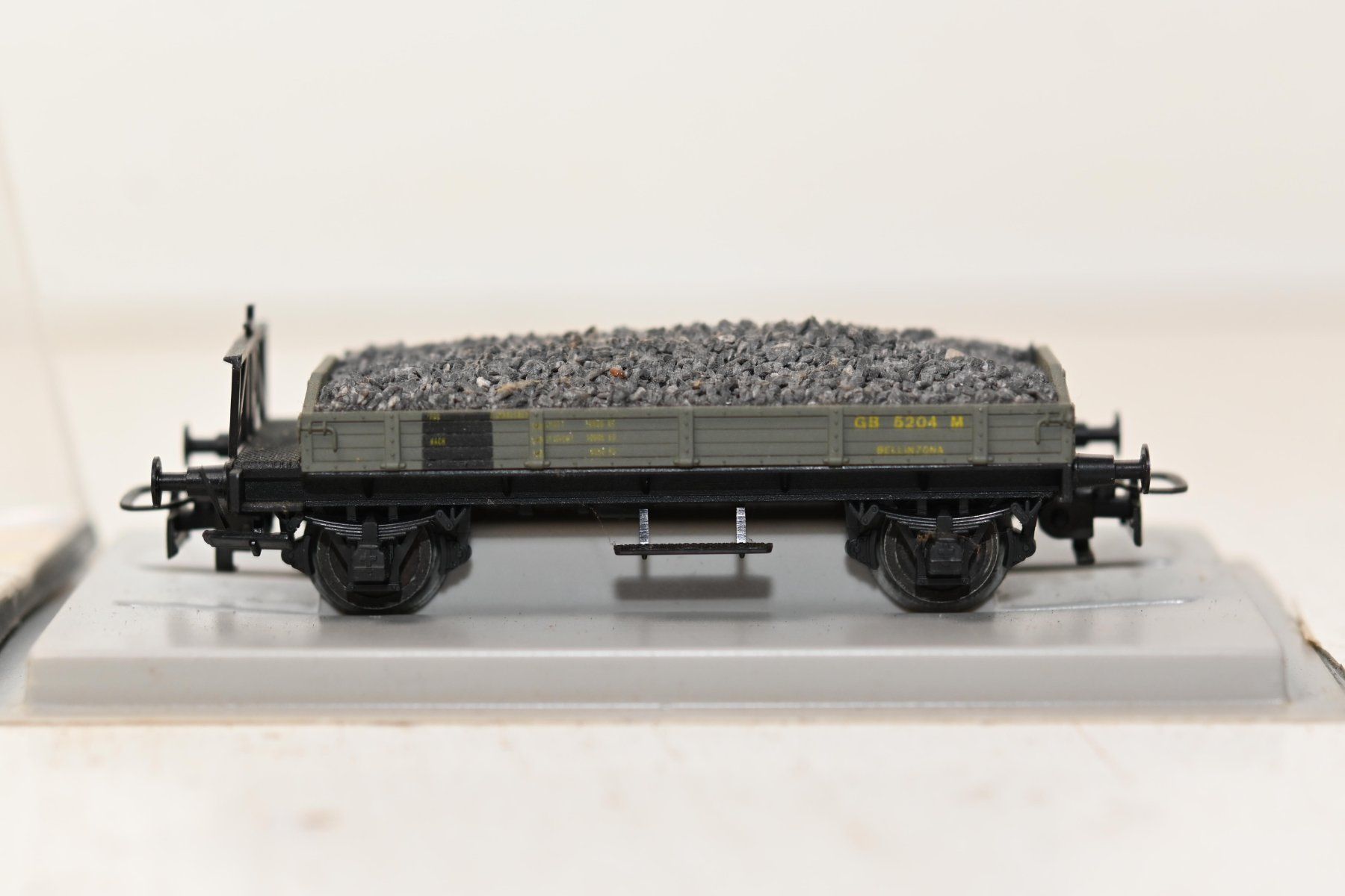 Modellini di ferrovie: Modellbahn Waggon beladen Ruco HO/AC – Usato da Laupen ZH venduto da Zmoewe 5