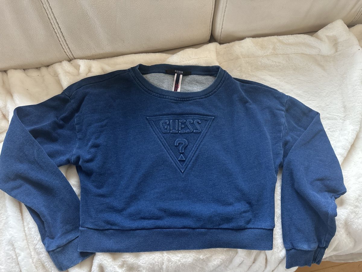 Guess Pulls & Sweat-shirts: Pull Guess M – D'occasion à Muraz (Collombey) par jaoo21 1