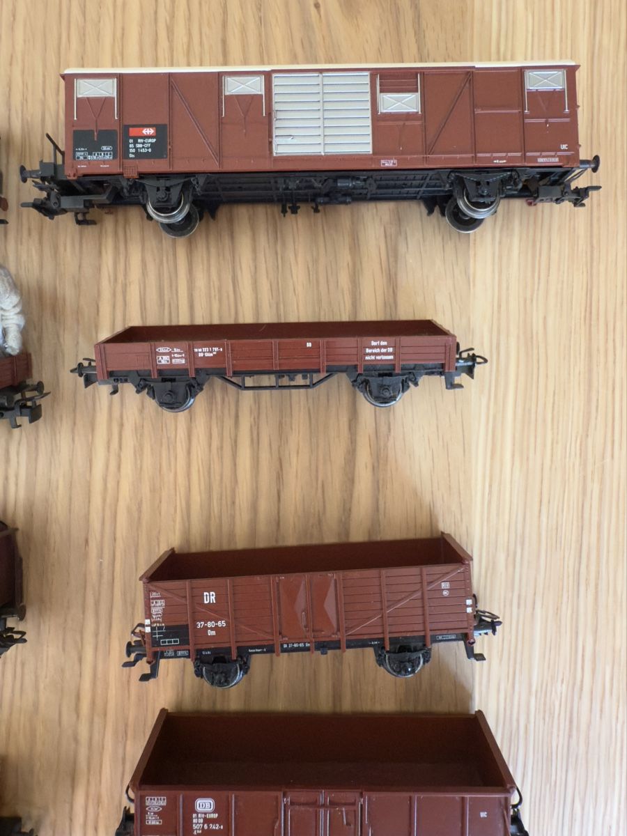 Märklin Modellini di ferrovie: Märklin H0 Güterwagen, 10 Stück – Usato da Sarmenstorf venduto da Nathaliie_21 2