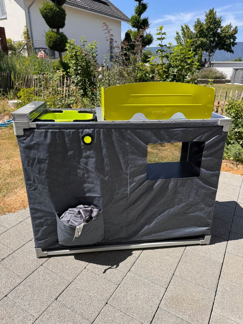 Cucine complete: Brunner Campingküche JUM BOX 3G CTW – Usato da Büren an der Aare venduto da Babylion 4