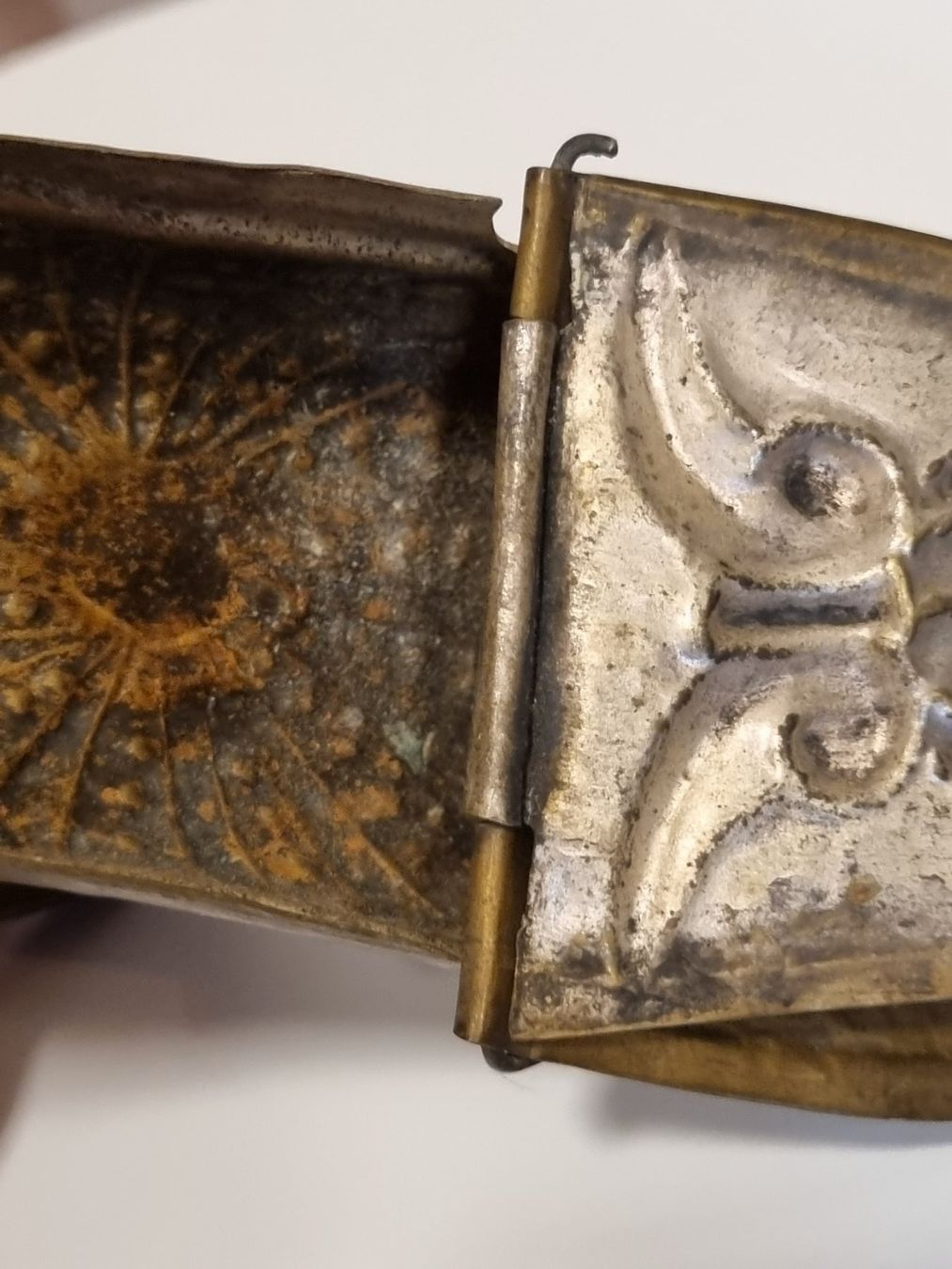 Tutte le decorazioni: Antikes Weihrauchschiffchen Navicula Messing – Usato da Scharnachtal venduto da devin03 7