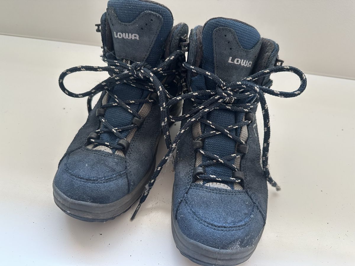 Lowa Scarpe da uomo: Wanderschuhe – Usato da Männedorf venduto da hose20