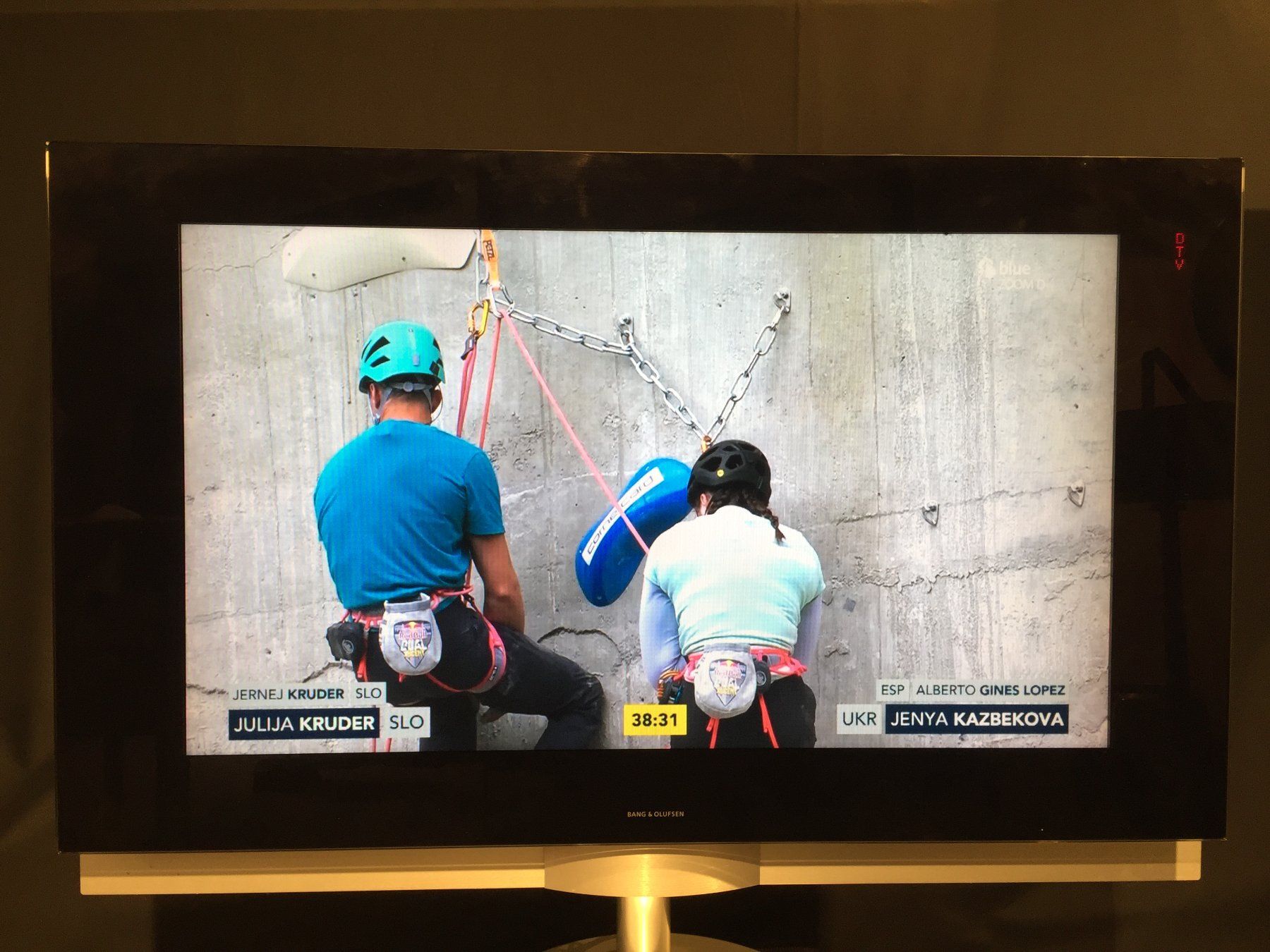 Televisori: Beovision 7-32 mit DVD – Usato da Würenlingen venduto da Schneiderhifi