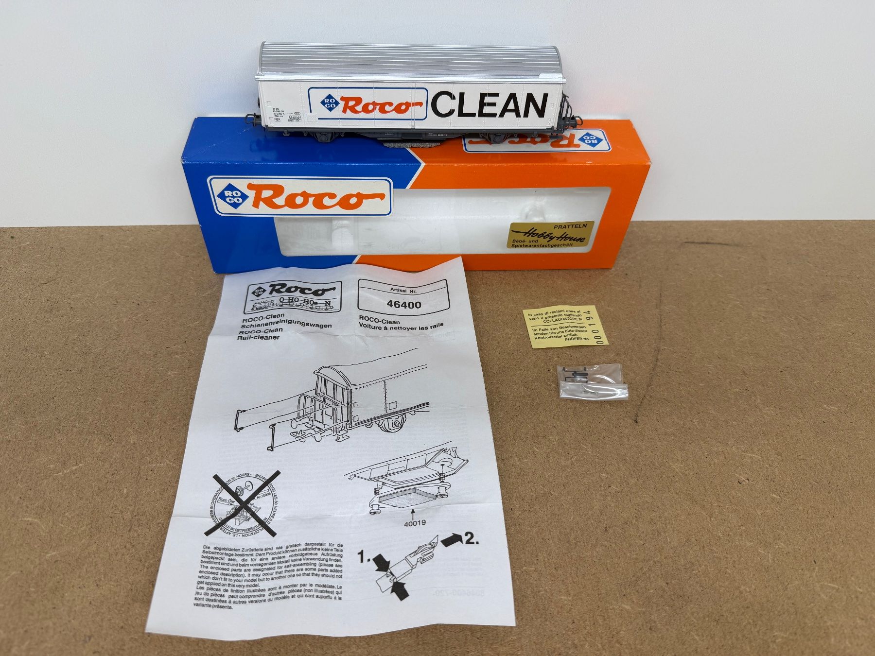 Roco Modelleisenbahnen: Spur H0 Roco 46400 Roco CLEAN DC – Gebraucht aus Büsserach von ModellbahnDepot 1