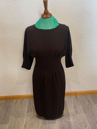 Kleid neu S
