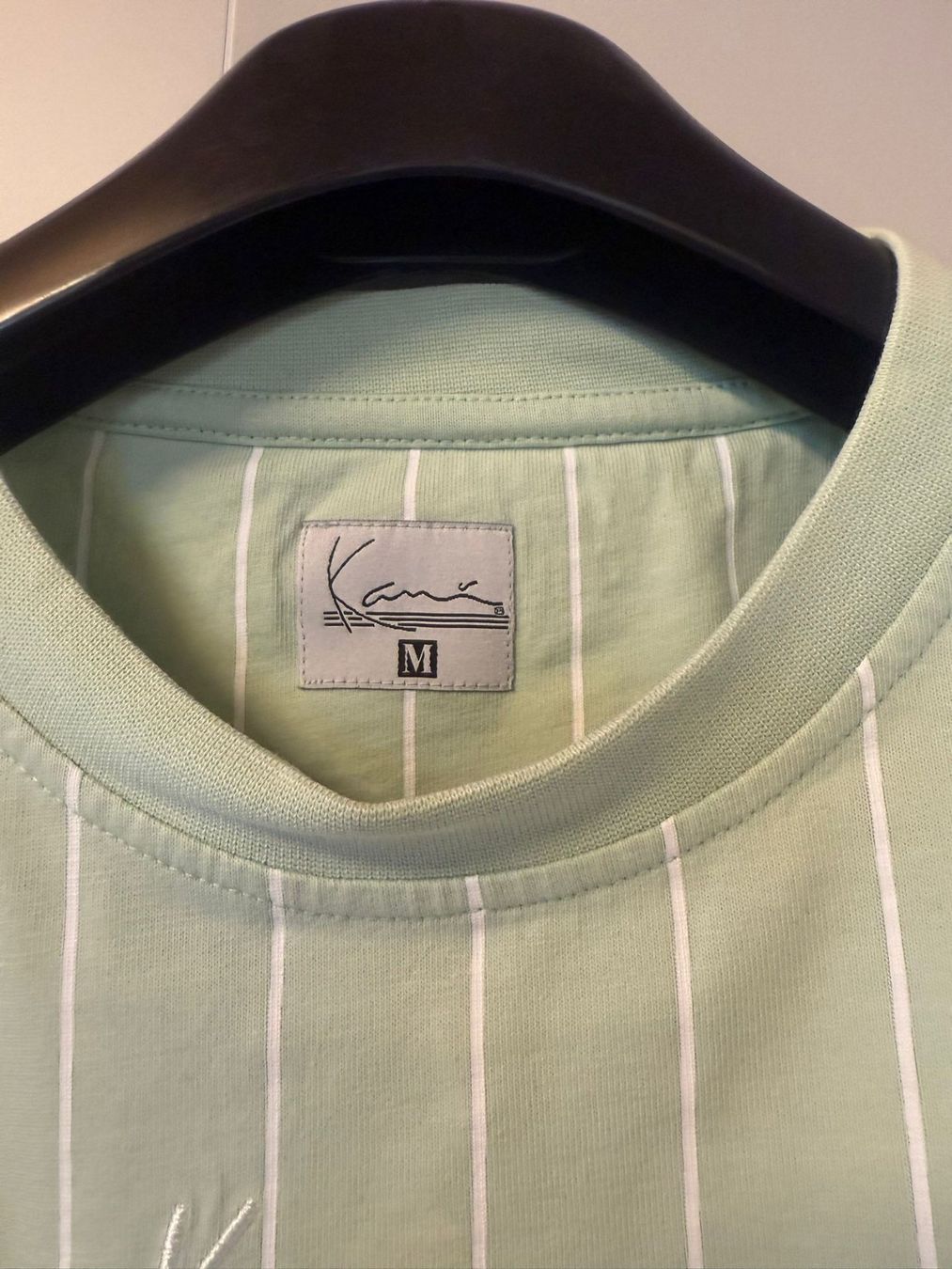 T-Shirts: T-Shirt Karl Kani Grösse M – Gebraucht aus Würenlos von getskill 2