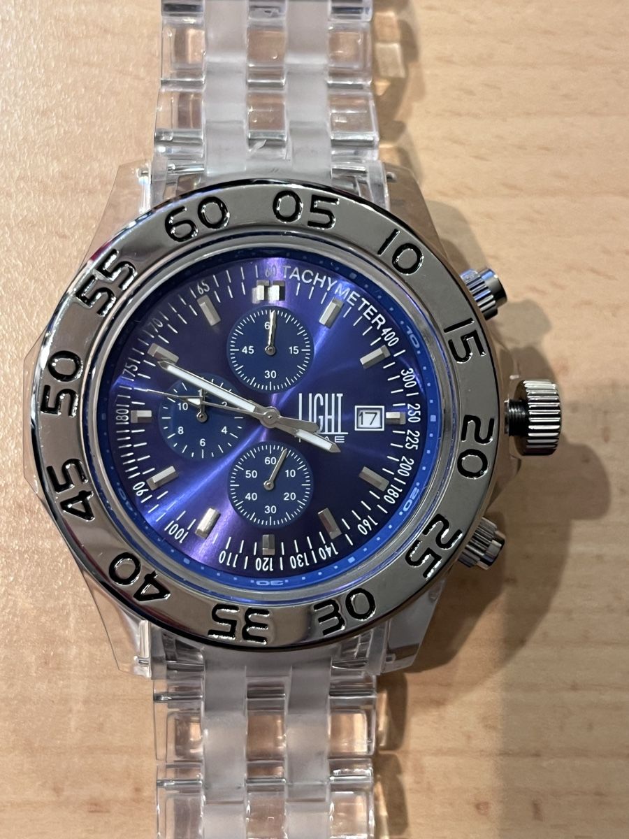 Uhren: Montre Light Time – Gebraucht aus Corjolens von san_kyv9