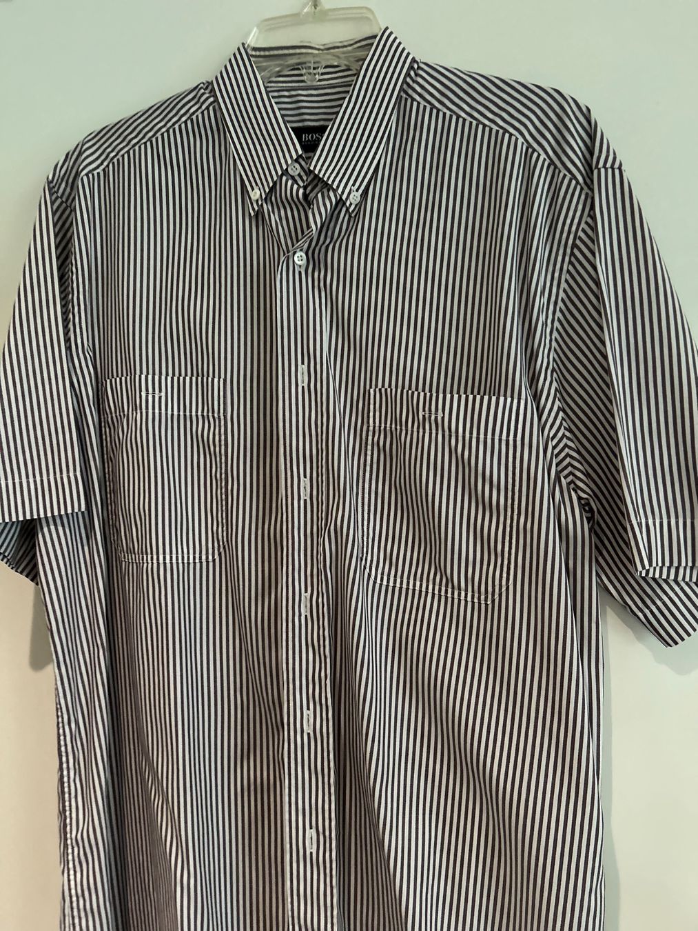 Hugo Boss Camicie: Boss Kurzarm Herrenhemd – Usato da Zumikon venduto da Uranus88 2