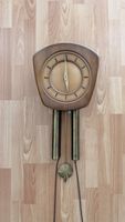Wanduhr Holz Pendeluhr mit Gewichten voll funktionsfähig