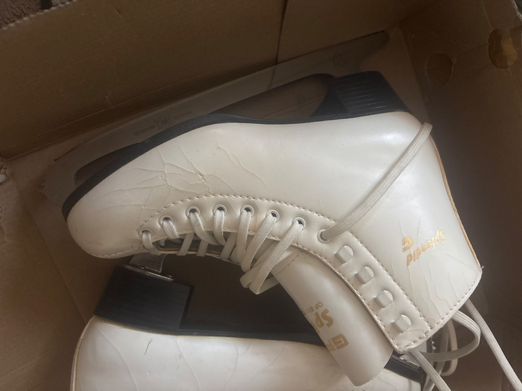 Graf Pattini da ghiaccio: Schlittschuhe – Usato da Selzach venduto da 20f_cg85 1