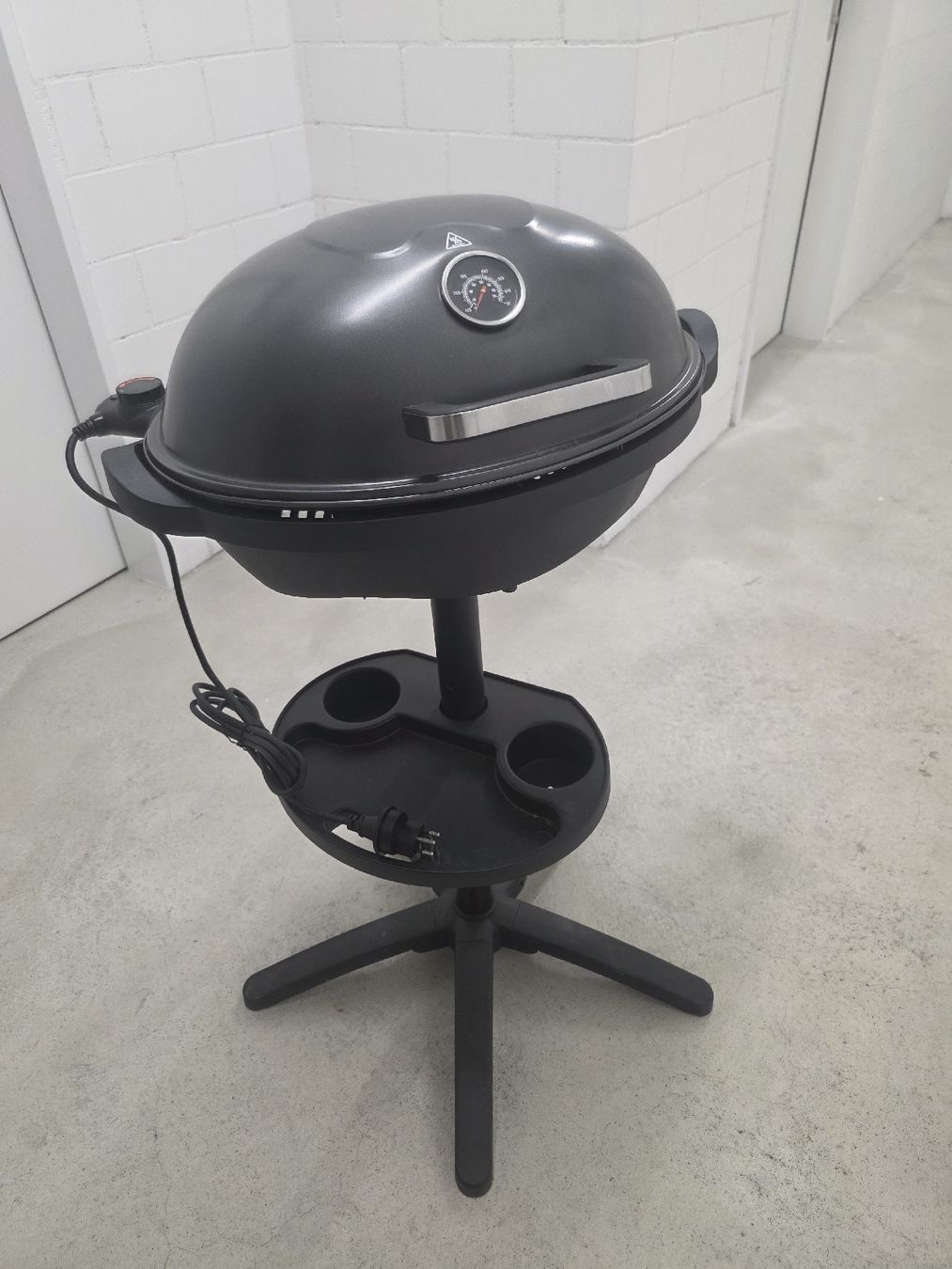 Grills: Elektrogrill – Neu (gemäss Beschreibung) aus Oberwil (Dägerlen) von Lugi17