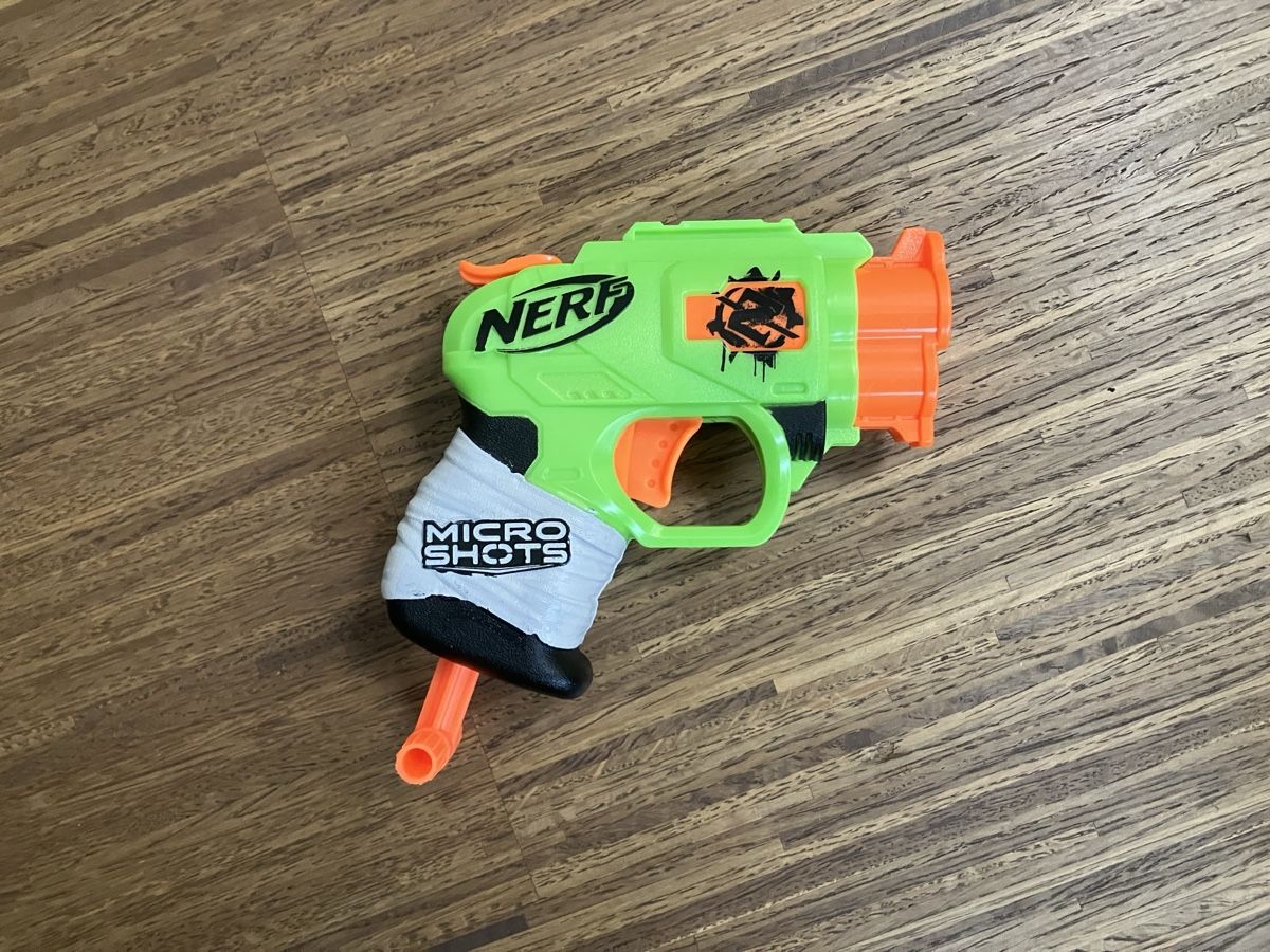 Nerf Spielzeuge: Nerf MicroShots Zombie Strike – Gebraucht aus Ruggell von VegasGirl