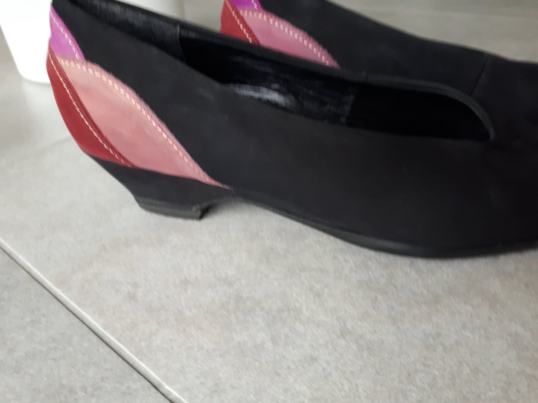 Scarpe da donna: Damenpumps: Leder – Usato da Mühlethal venduto da prackendorf 2