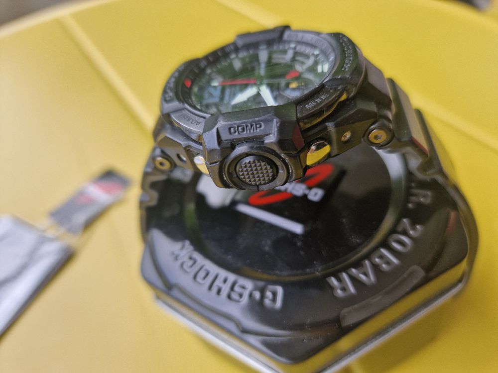 Casio Montres: Casio G-SHOCK GA-1100 – D'occasion à Therwil par Buza 5