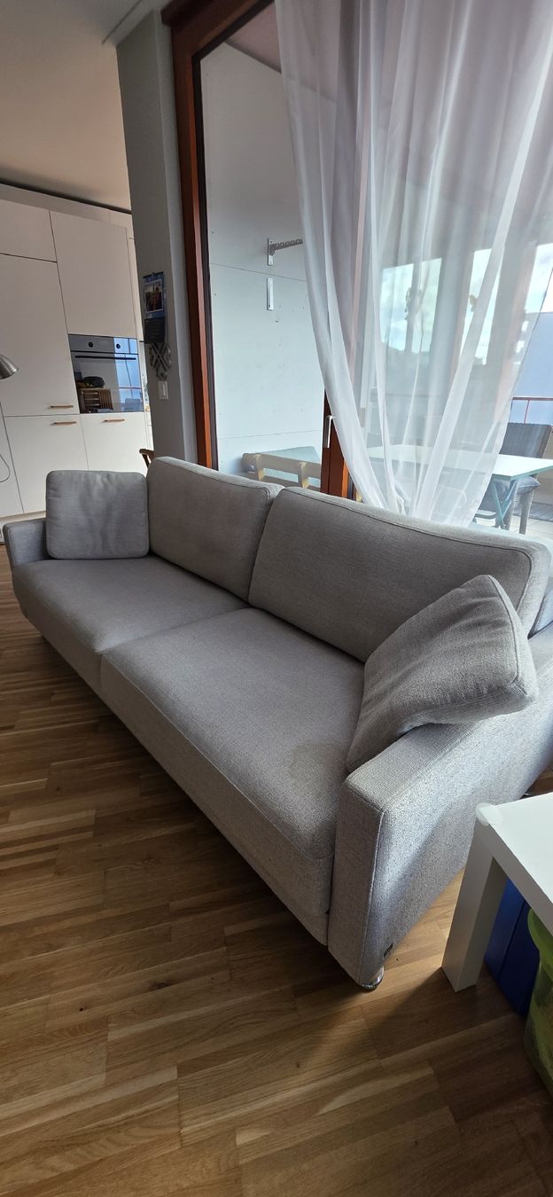 Rolf Benz Divani: Rolf Benz Sofa hellgrau  3-Sitzer  – Usato da Wetzikon ZH venduto da Goldy1927 3