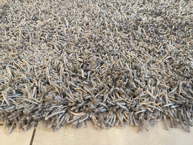 Tappeti: Hochflor Teppich grau rechteckig – Usato da Winterthur venduto da Brigitte088 1