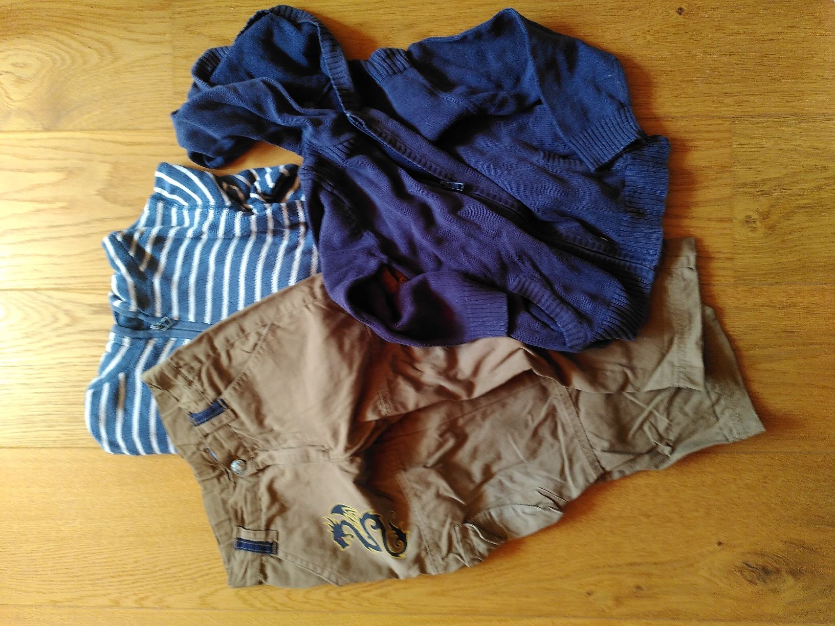 Lotti & Set di vestiti: 14-teiliges Kleiderpaket 104/110 – Usato da Winterthur venduto da DieEbis 4