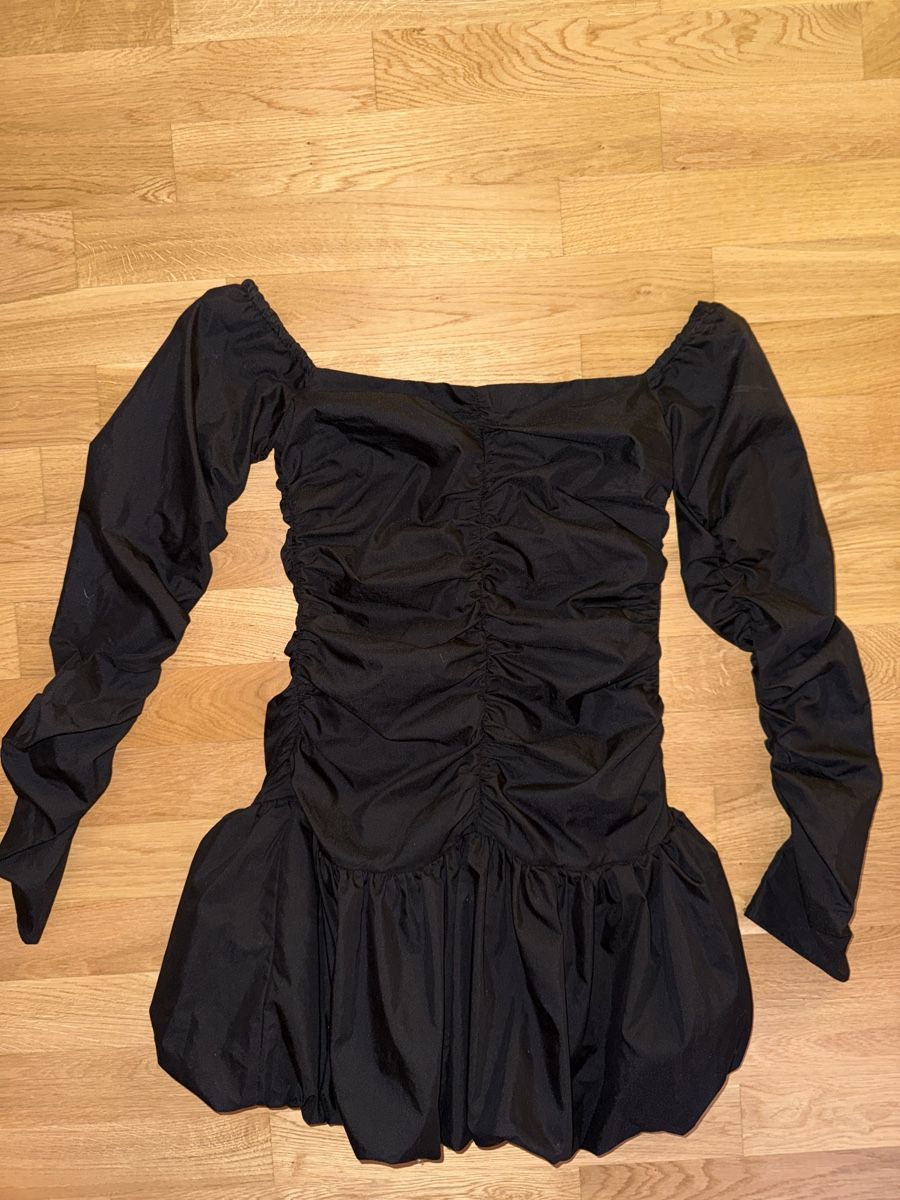 Asos Kleider: ASOS Kleid – Neu (gemäss Beschreibung) aus Zürich von Koller.S