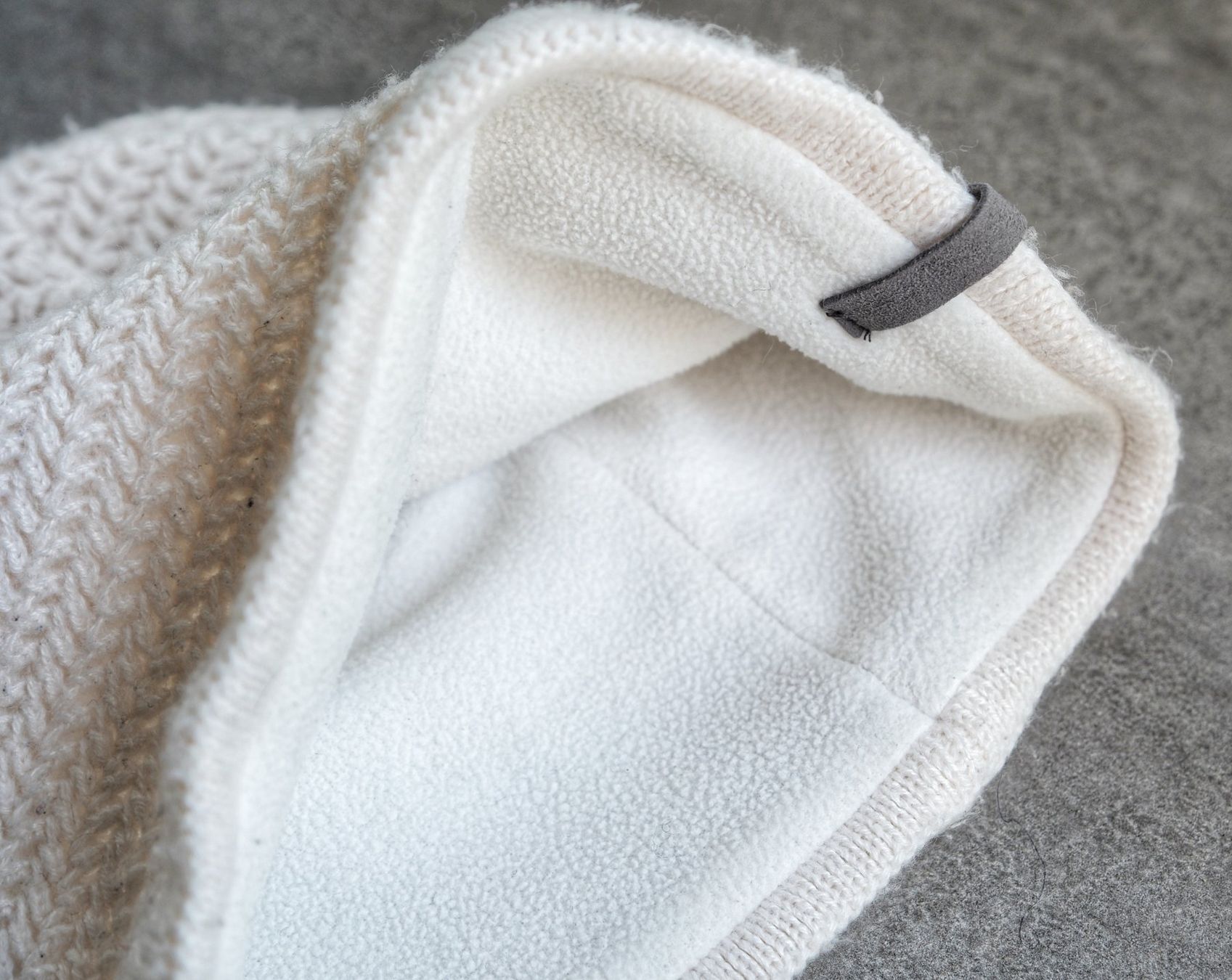 Copricapi, berretti & cappellini: Mütze PULP mit Fleece creme onesize – Usato da Winkel venduto da man_2qfr 3