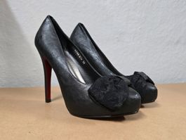 Plateau-Pumps - 39 - Schwarz mit Schleife