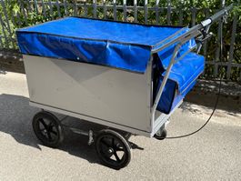 Zeitungswagen / Handwagen mit Bremse & Abdeckplane